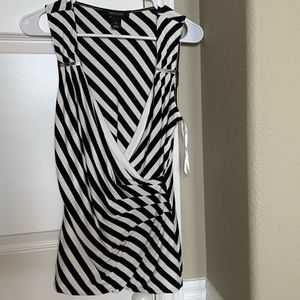 White House Black Market sleeveless top